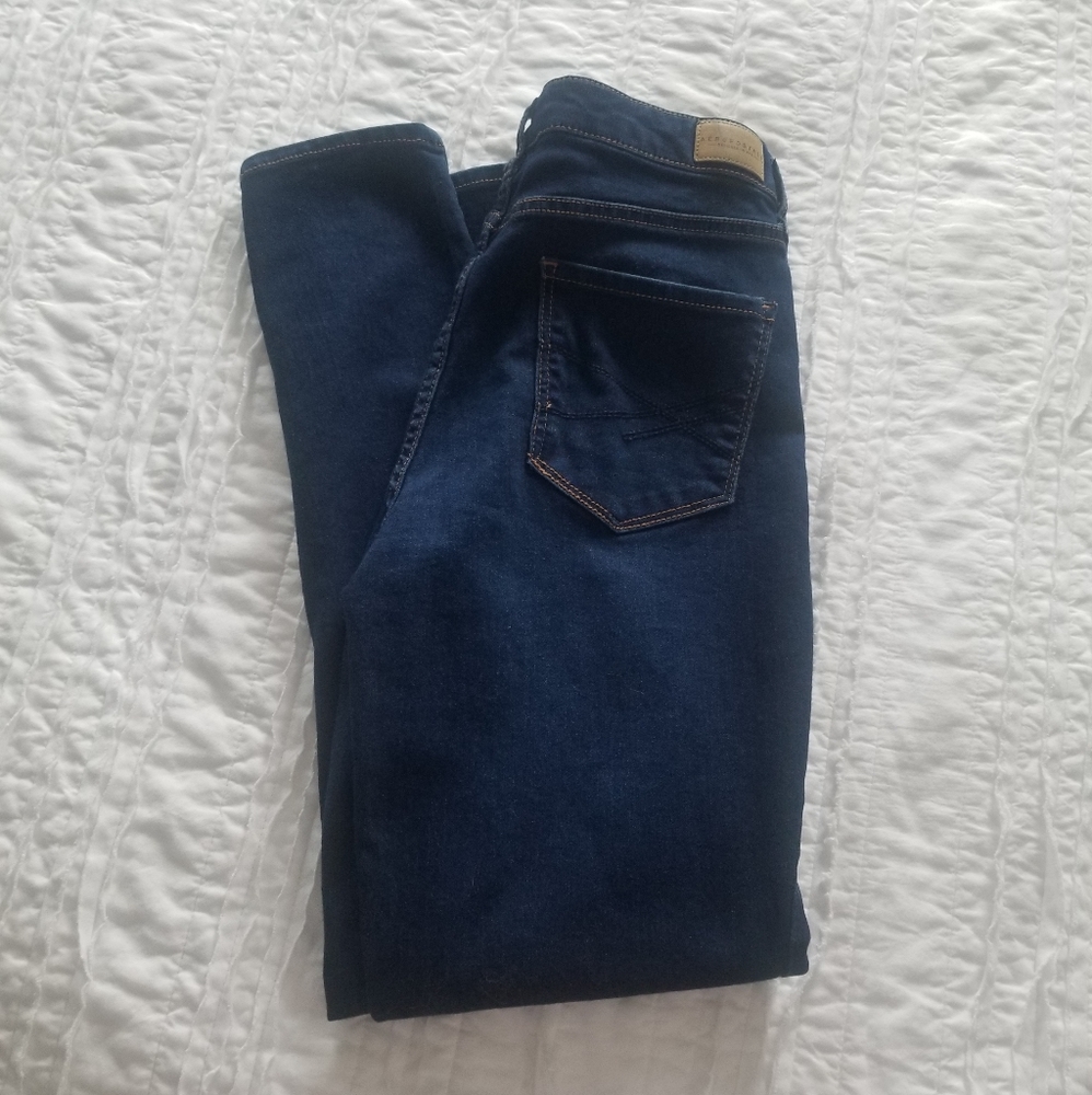 High Waisted Jegging